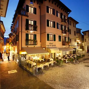 hotel-lago-di-garda-malcesine.hotelinveneto.com/